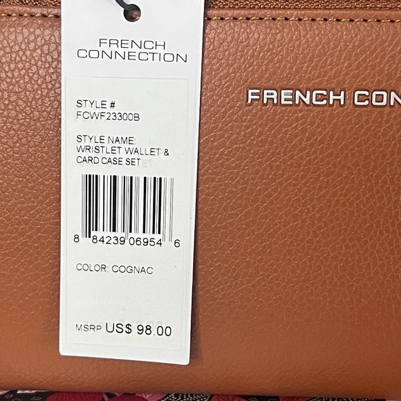 NWT FRENCH CONNECTION Wristlet & Card Wallet Gift Set in Cognac - Picture 5 of 8